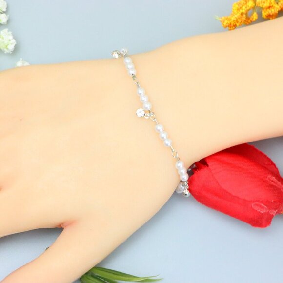 "Elegant & Trendy Bracelet, A Perfect Gift for Women, Thoughtful, EVCH1713 - Picture 3 of 10